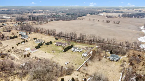 $479,900 | 2964 Sarossy Lake Road, Grass Lake, MI 49240