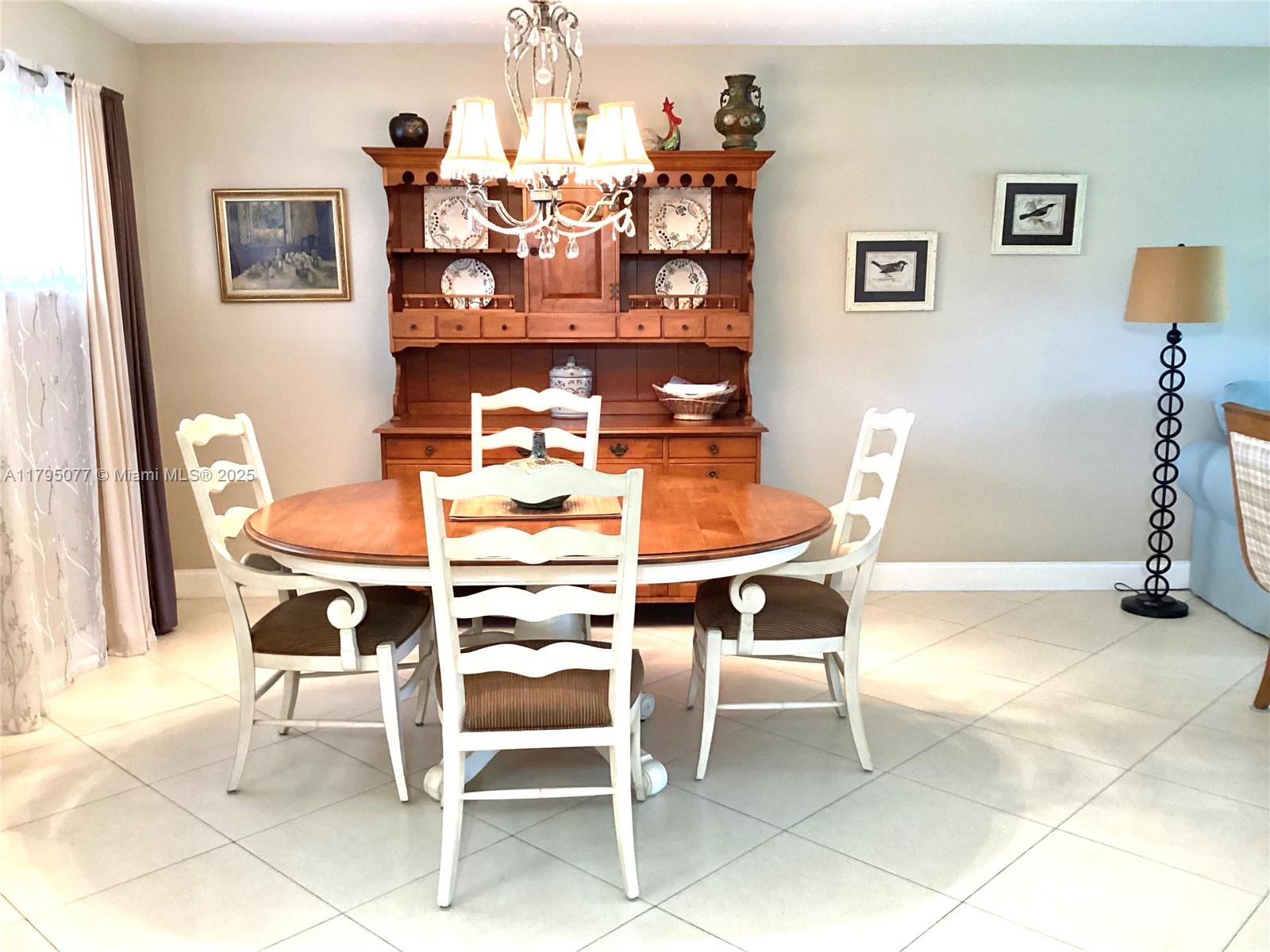 8962 South Hollybrook Boulevard, Unit 305 Pembroke Pines, FL 33025 - Photo 3 of 24