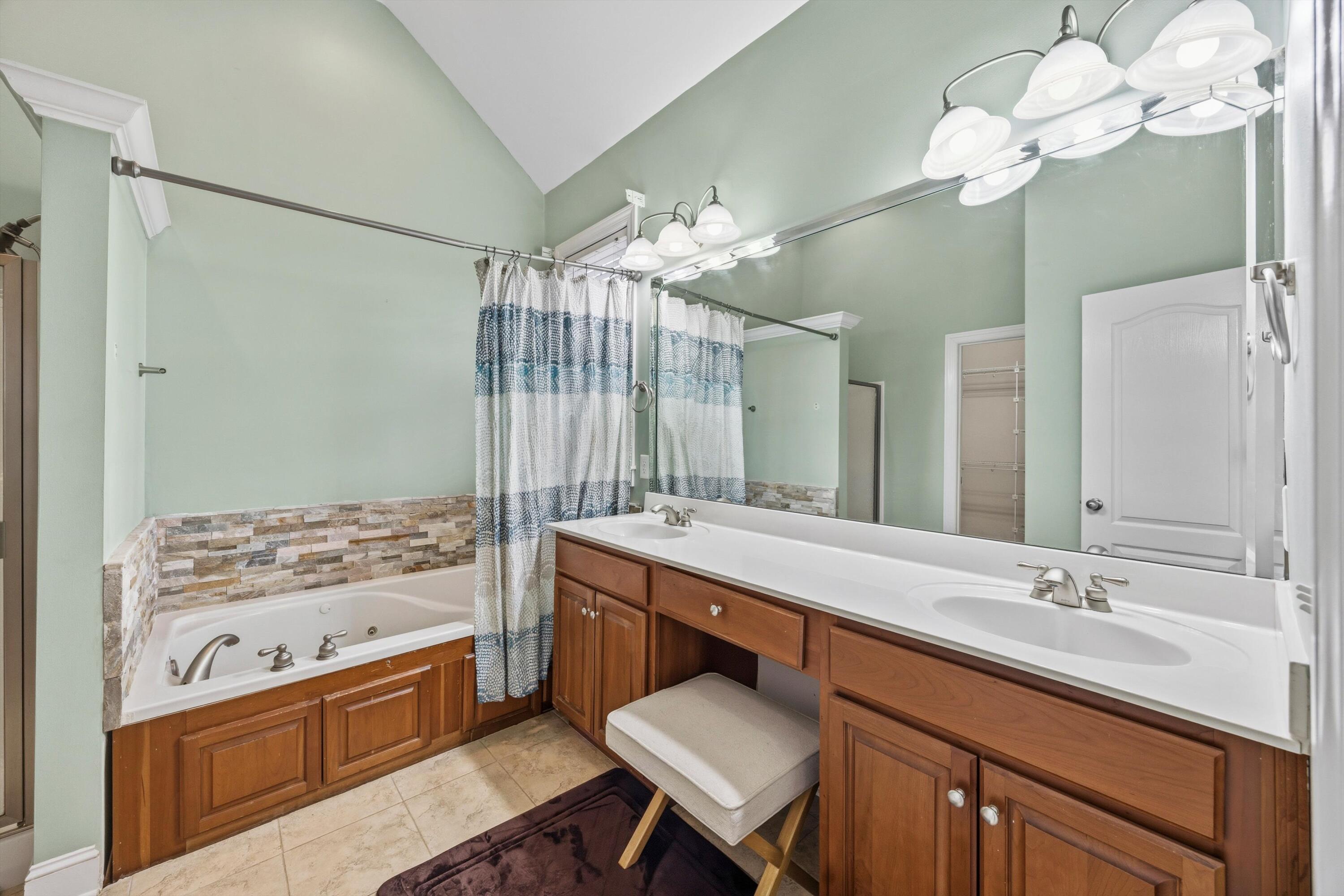 7187 Homestead Circle Hixson, TN 37343 - Photo 35 of 69 35-090A9877