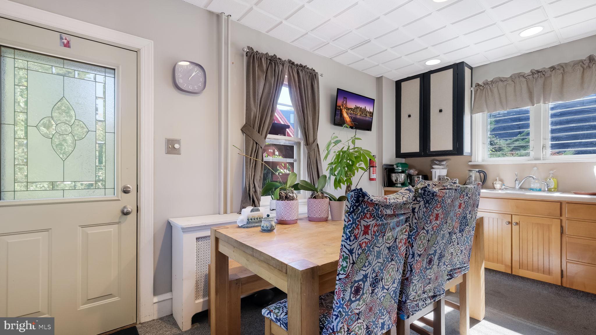 285 North Main Street Doylestown, PA 18901 - Photo 17 of 53 First floor Apt Kitchen