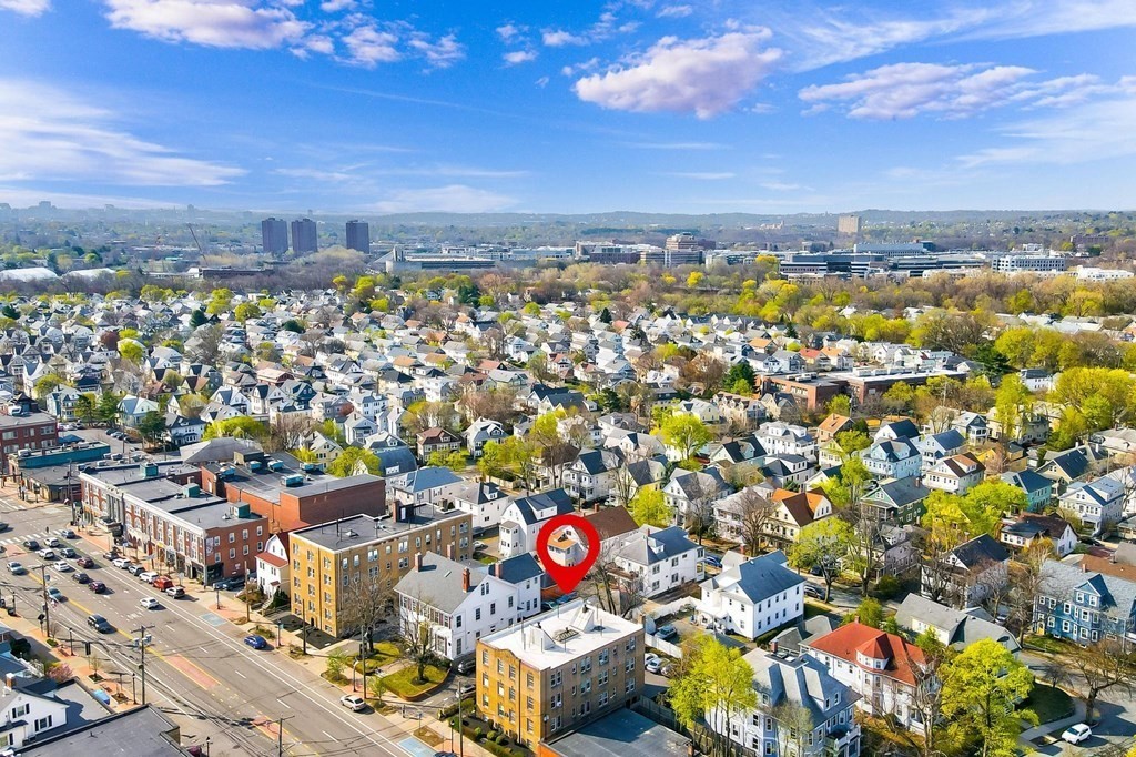 230 Massachusetts Avenue, Unit 2 Arlington, MA 02474 - Photo 21 of 25 a view of city and ocean