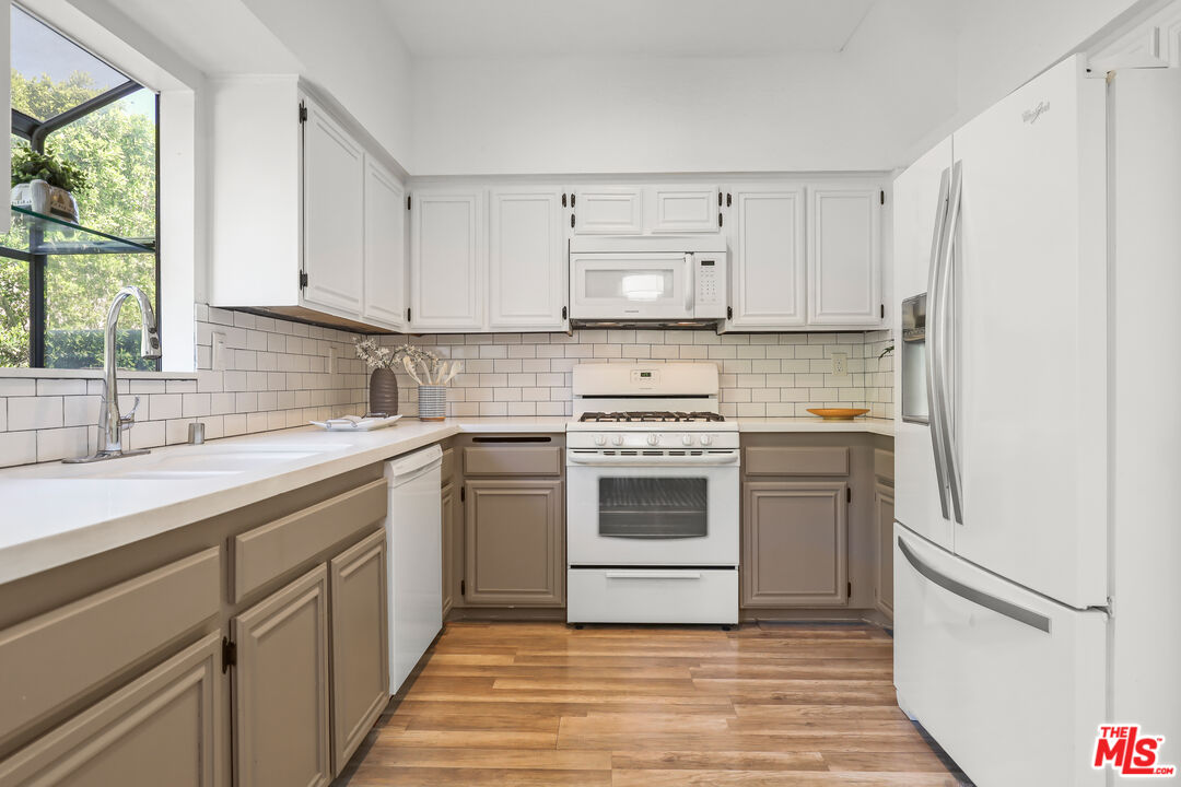 478 South Madison Avenue, Unit 2 Pasadena, CA 91101 - Photo 12 of 32