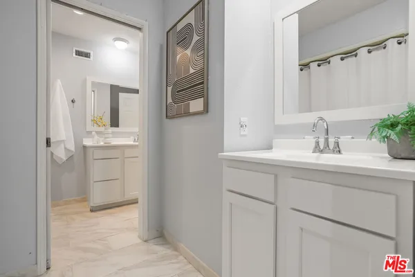 $859,000 | 478 South Madison Avenue, Unit 2, Pasadena, CA 91101