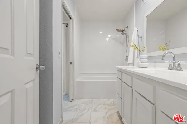 $859,000 | 478 South Madison Avenue, Unit 2, Pasadena, CA 91101