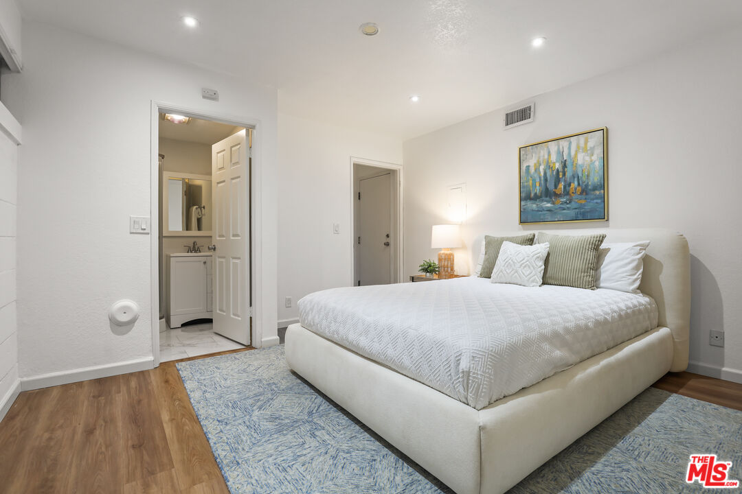 478 South Madison Avenue, Unit 2 Pasadena, CA 91101 - Photo 26 of 32