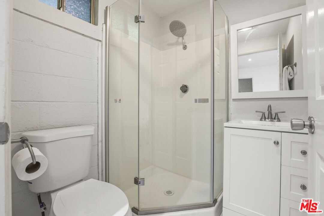 478 South Madison Avenue, Unit 2 Pasadena, CA 91101 - Photo 29 of 32