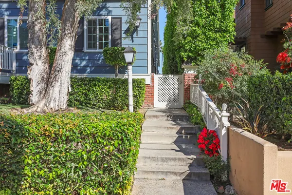 $859,000 | 478 South Madison Avenue, Unit 2, Pasadena, CA 91101