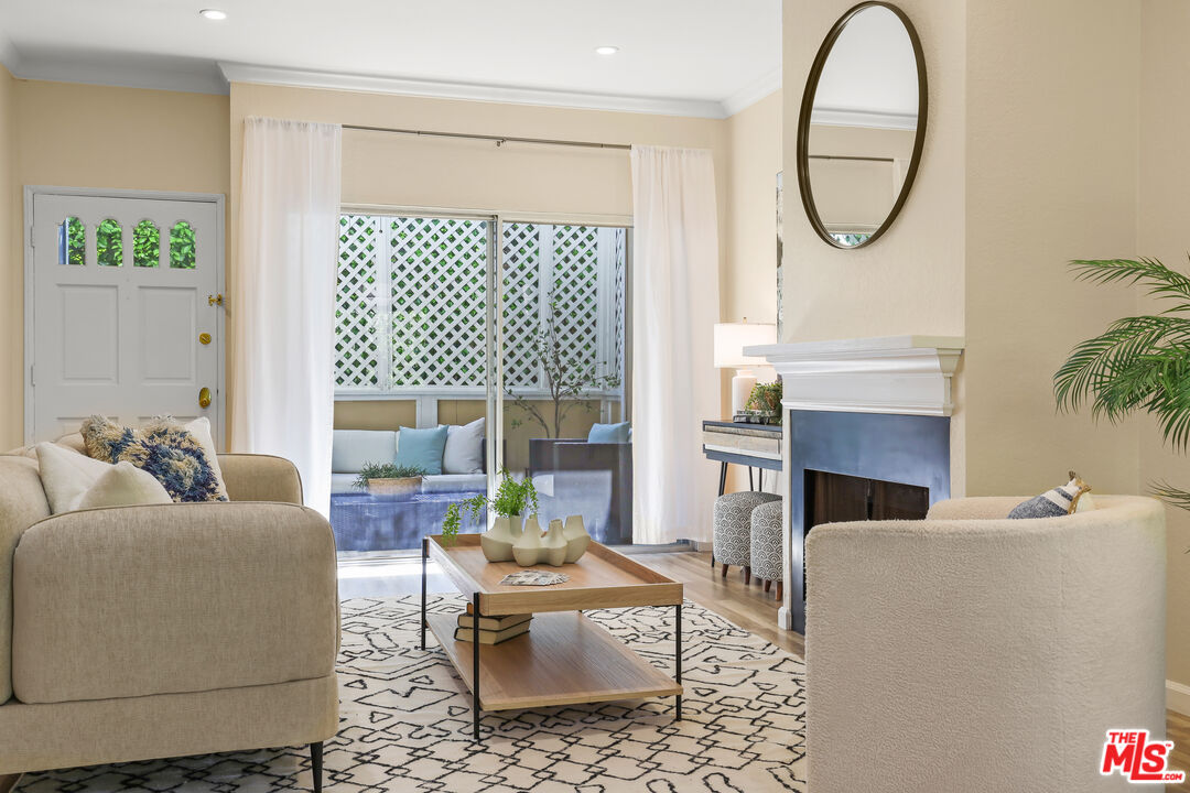 478 South Madison Avenue, Unit 2 Pasadena, CA 91101 - Photo 7 of 32