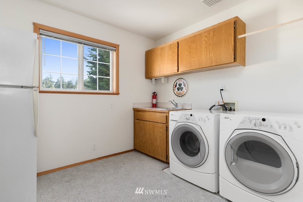 2013 West Beach Road Oak Harbor, WA 98277 - Photo 23 of 25 Gallery Image 23