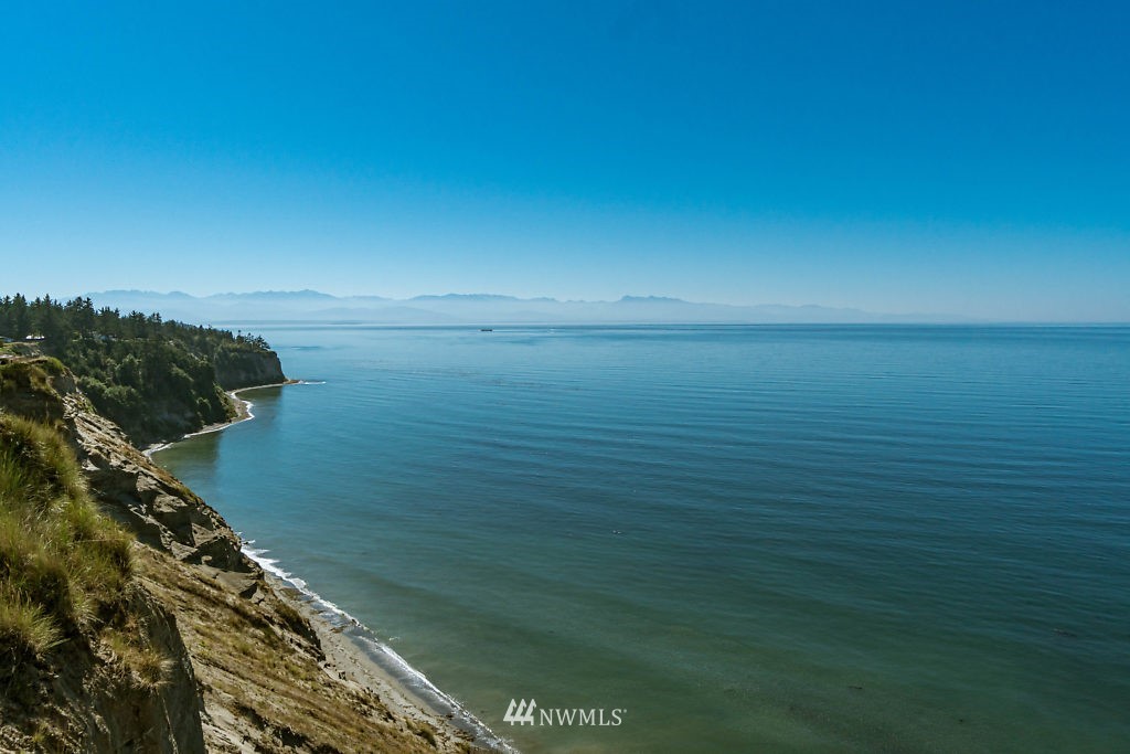 2013 West Beach Road Oak Harbor, WA 98277 - Photo 24 of 25 Gallery Image 24
