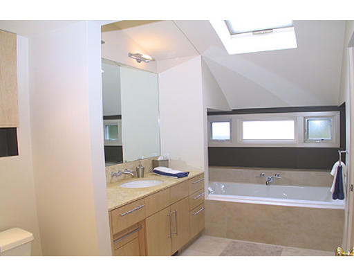 12 Old Farm Road Wayland, MA 01778 - Photo 9 of 11 Gallery Image 9