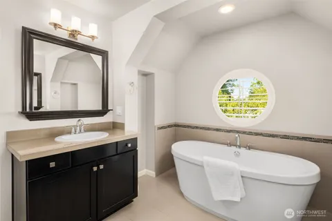 $1,950,000 | 16159 Southeast 51st Place, Bellevue, WA 98006