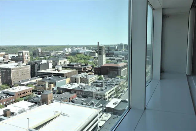 $1,750 | 555 East William Street, Unit 22E, Ann Arbor, MI 48104