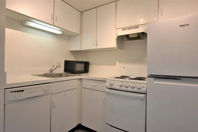 $1,750 | 555 East William Street, Unit 22E, Ann Arbor, MI 48104