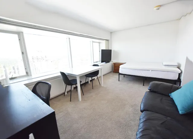 $1,750 | 555 East William Street, Unit 22E, Ann Arbor, MI 48104