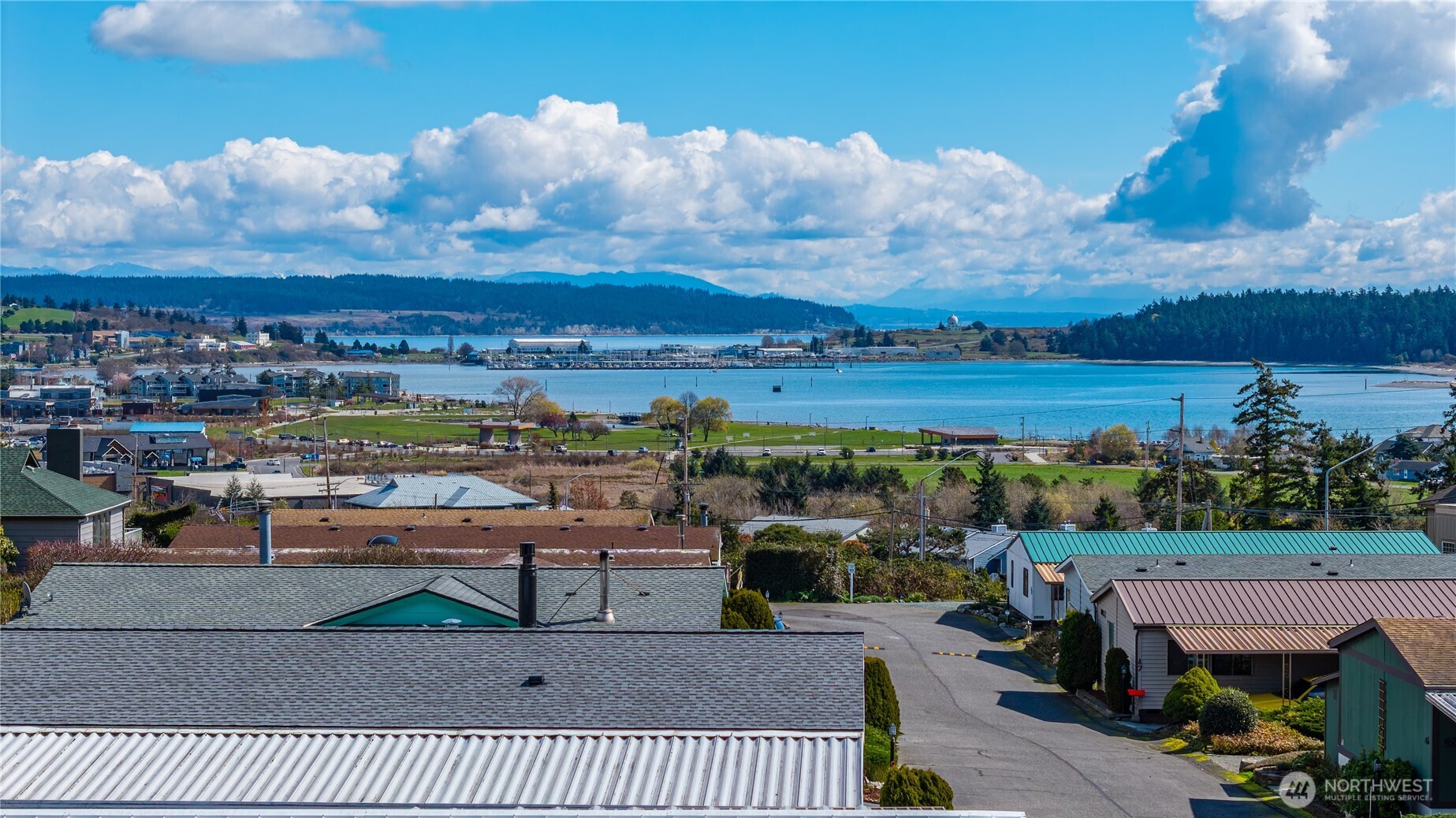 30875 State Rte 20, Unit B1 Oak Harbor, WA 98277 - Photo 15 of 24