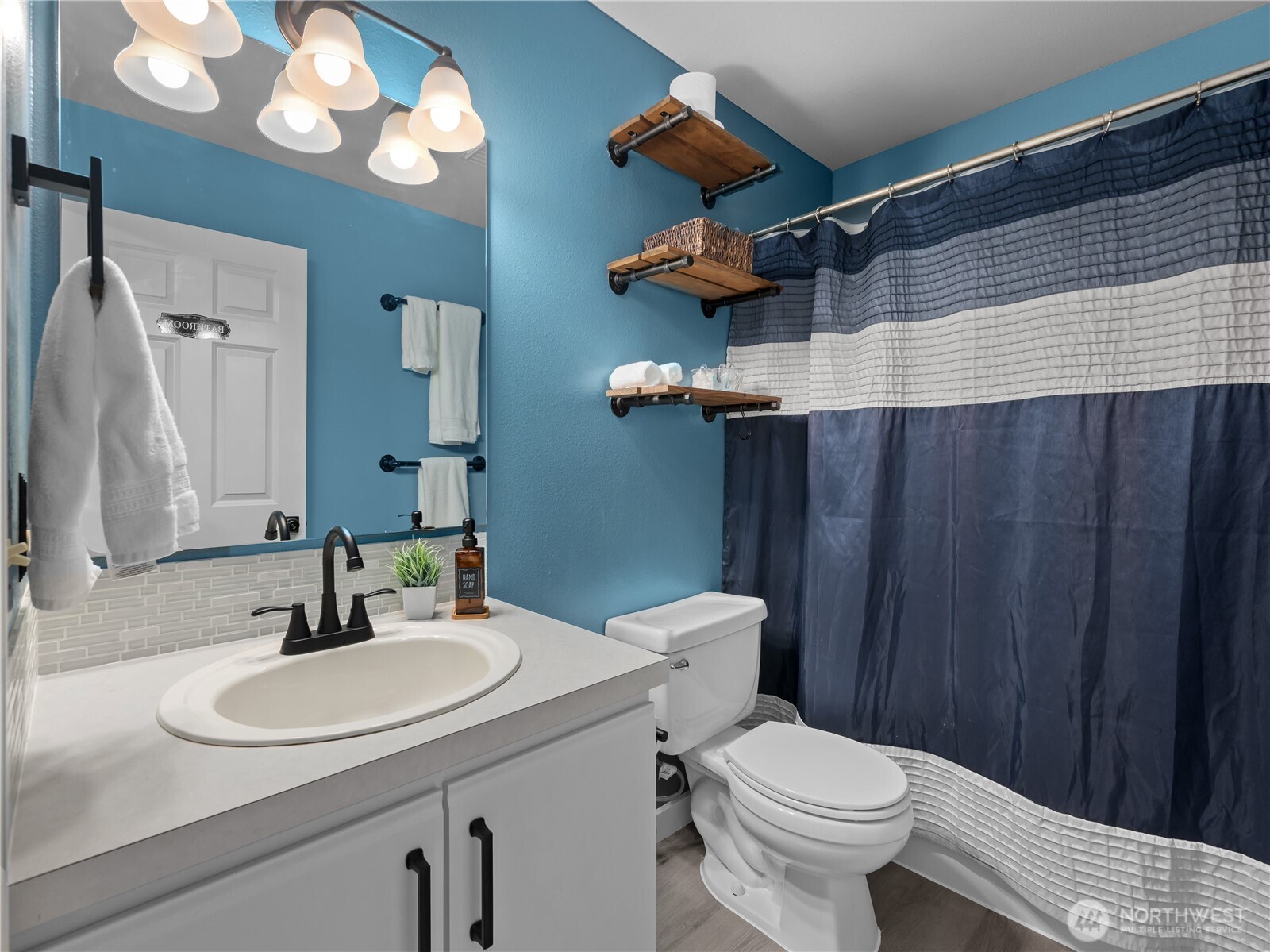 30875 State Rte 20, Unit B1 Oak Harbor, WA 98277 - Photo 20 of 24