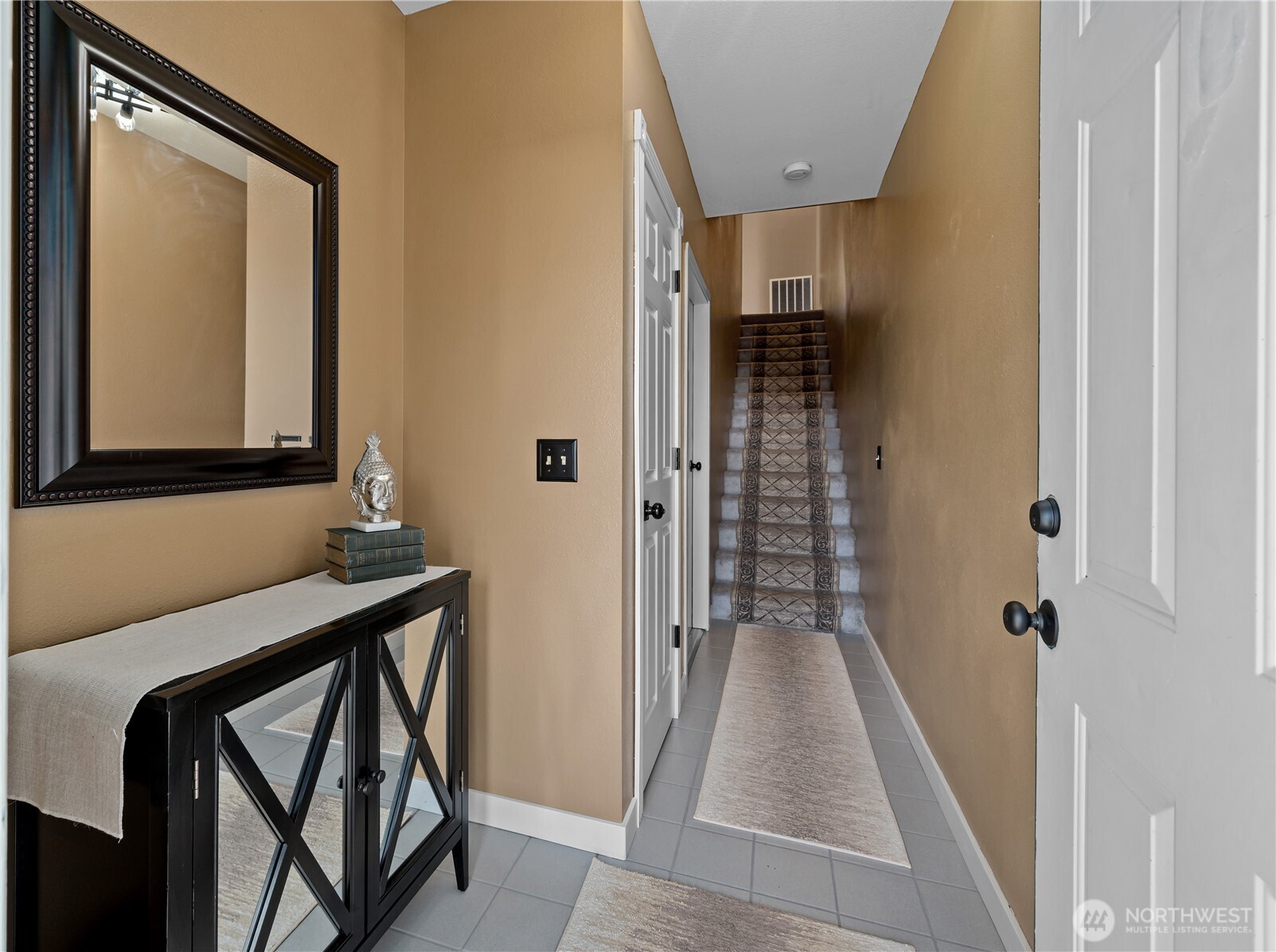 30875 State Rte 20, Unit B1 Oak Harbor, WA 98277 - Photo 4 of 24