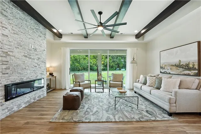 $447,685 | 20632 Barker Street, Spring Hill, KS 66083