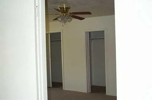 a picture of a hallway
