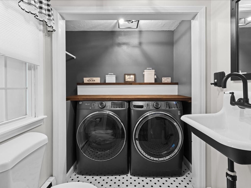 235 Stone School Road Sutton, MA 01590 - Photo 5 of 41