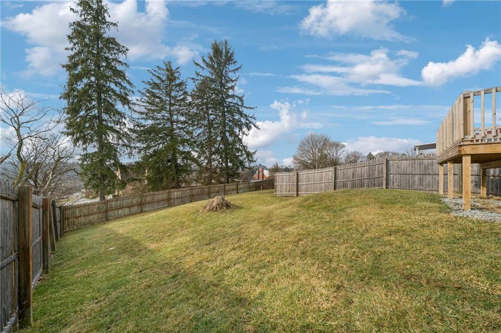 10660 Crestview Drive Irwin, PA 15642 - Photo 24 of 31 a view of a yard with a house