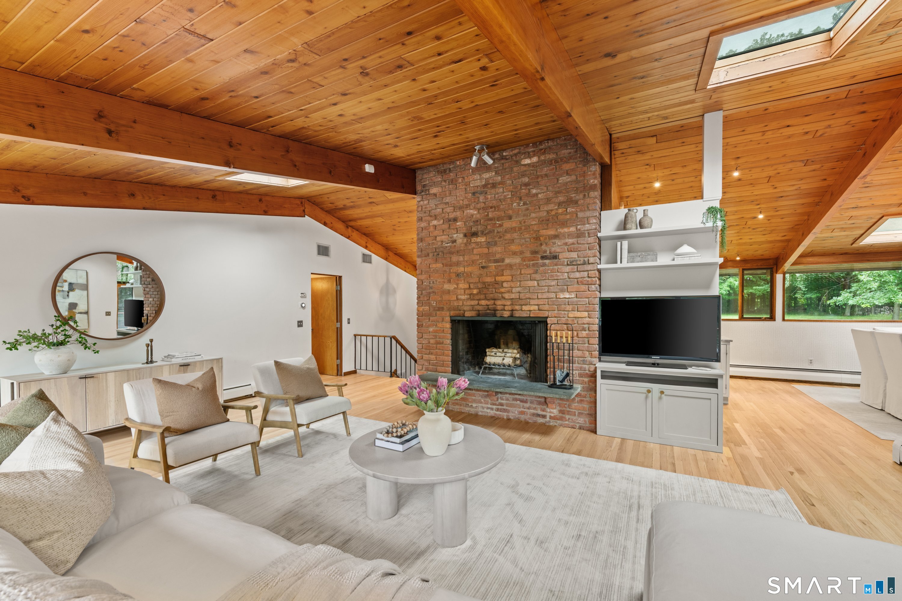 9 Fall Ridge Road Weston, CT 06883 - Photo 4 of 39