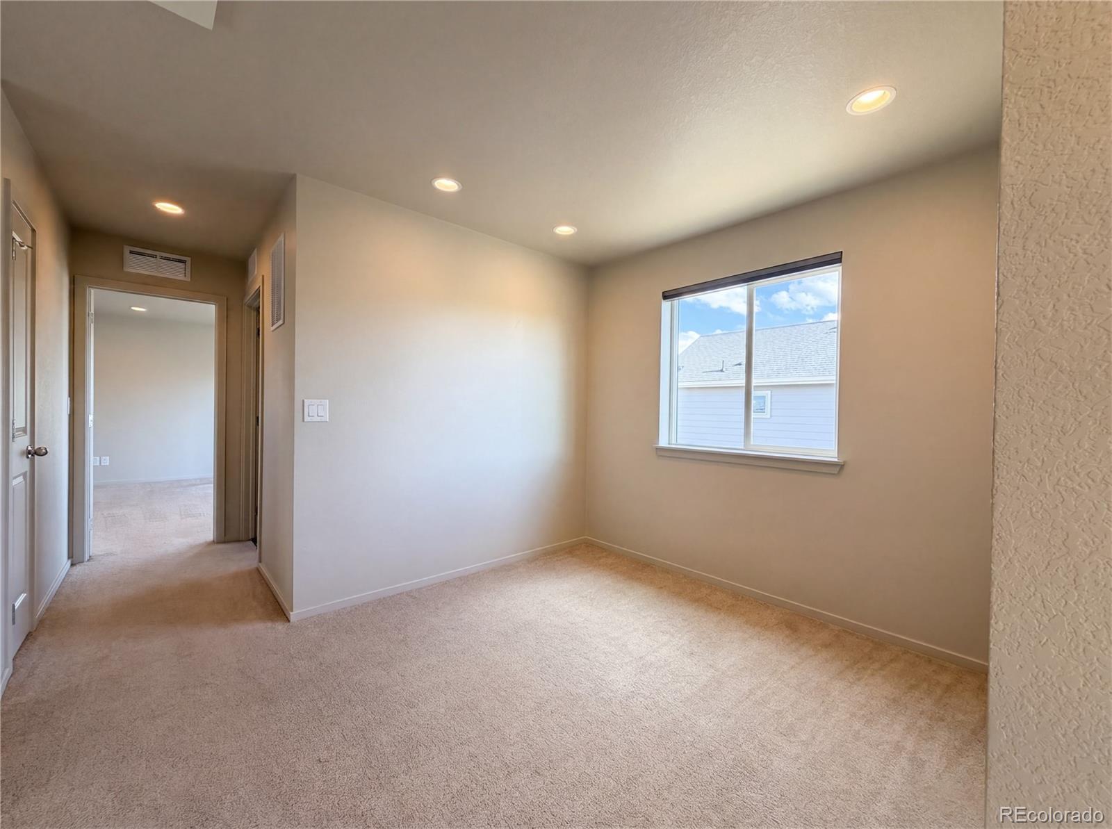 12746 River Rock Way Longmont, CO 80504 - Photo 16 of 40