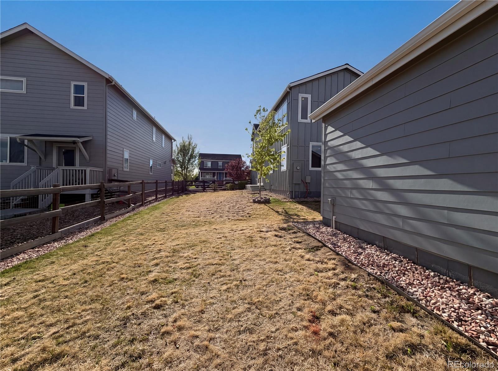 12746 River Rock Way Longmont, CO 80504 - Photo 37 of 40