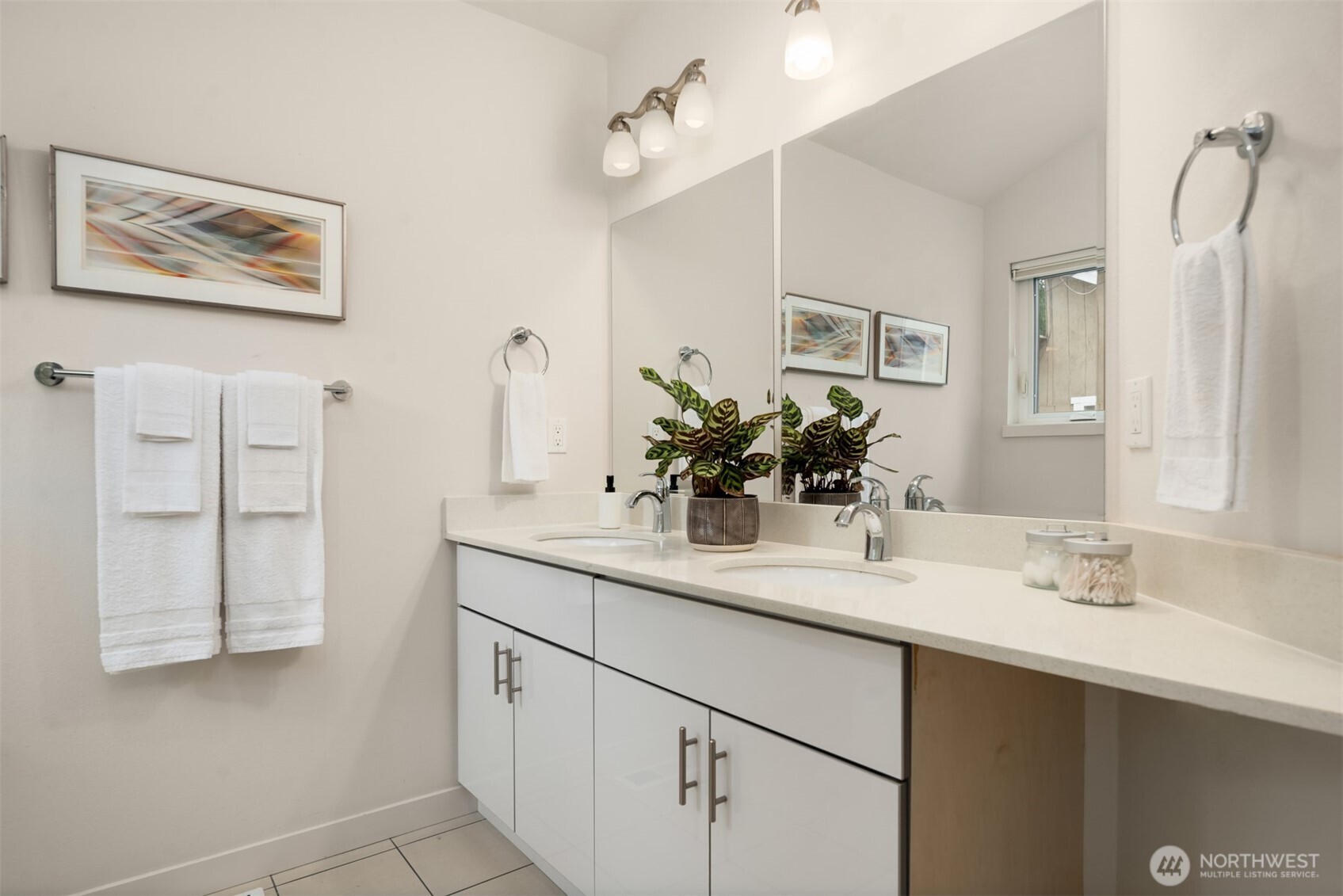 4321 South Webster Street, Unit E Seattle, WA 98118 - Photo 11 of 14