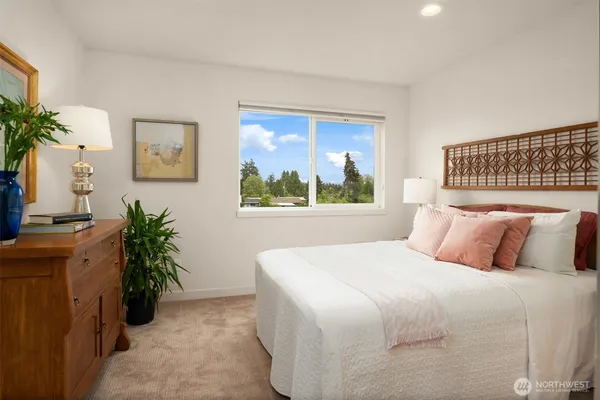 $3,300 | 4321 South Webster Street, Unit E, Seattle, WA 98118