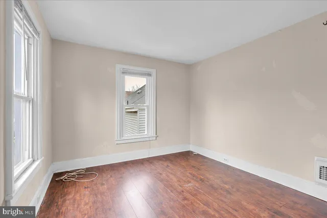 $299,000 | 204 Hunter Street, Woodbury, NJ 08096