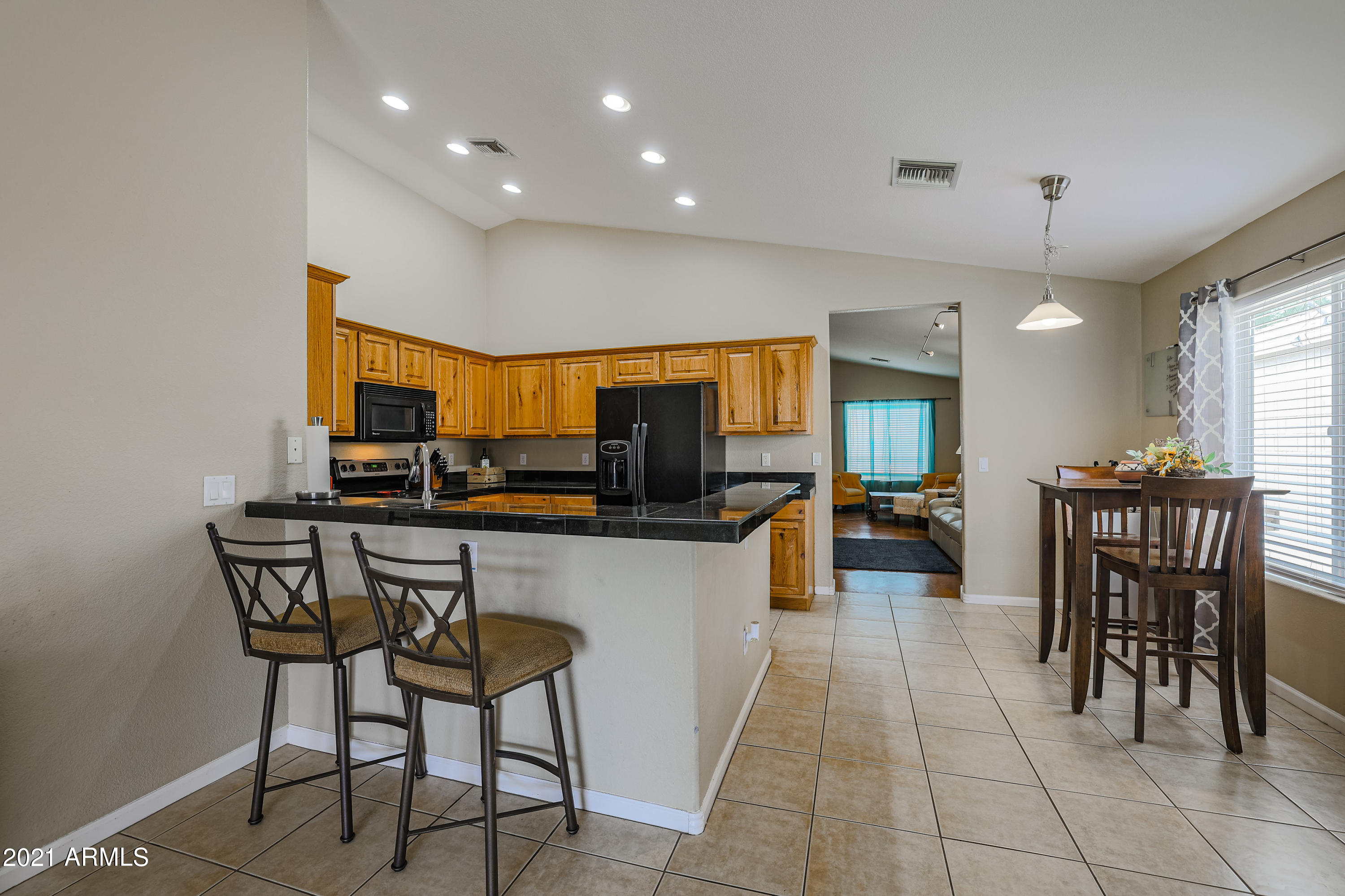 1350 East Shangri La Road Phoenix, AZ 85020 - Photo 16 of 33 B (13)