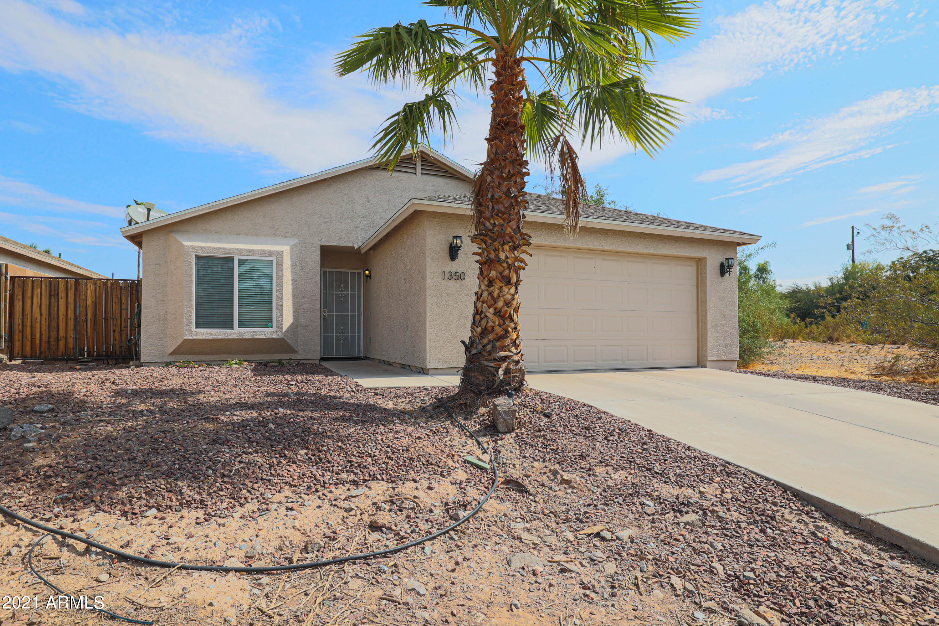 1350 East Shangri La Road Phoenix, AZ 85020 - Photo 2 of 33 A (2)