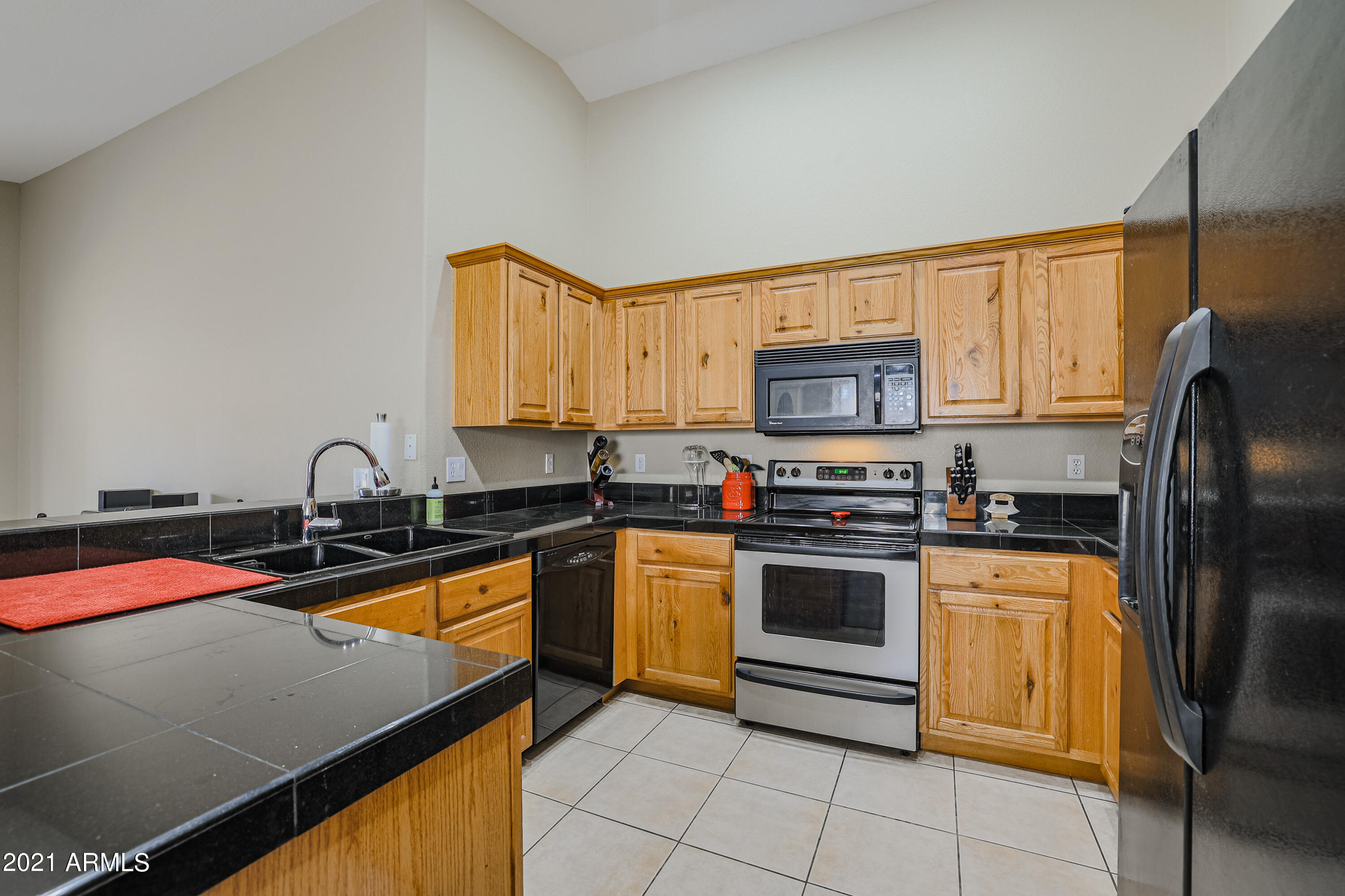 1350 East Shangri La Road Phoenix, AZ 85020 - Photo 10 of 33 B (7)