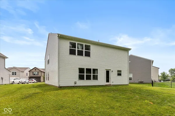 $295,000 | 1338 Delacorte Circle, Shelbyville, IN 46176