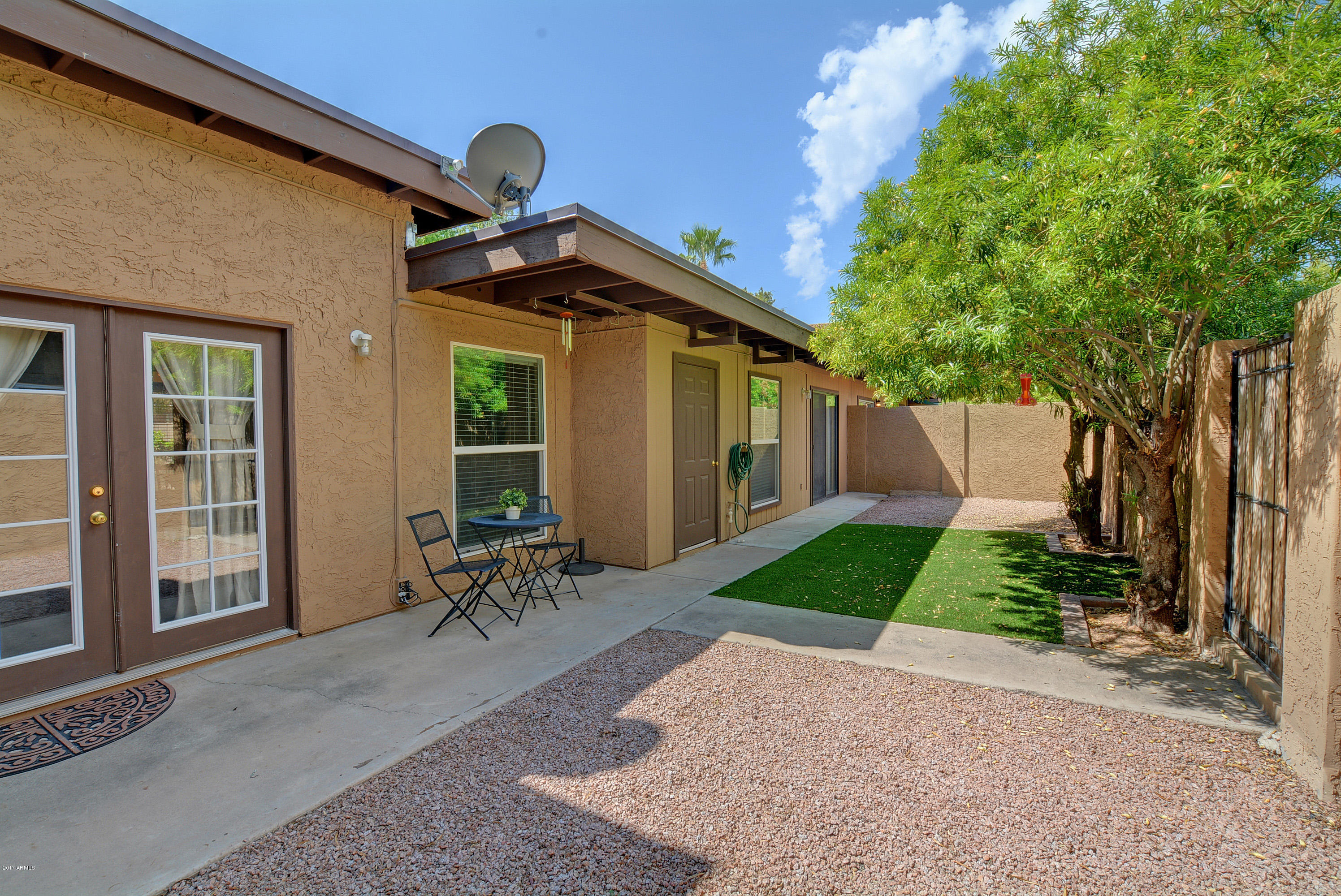 1051 South Dobson Road, Unit 202 Mesa, AZ 85202 - Photo 13 of 17 13 - Backyard