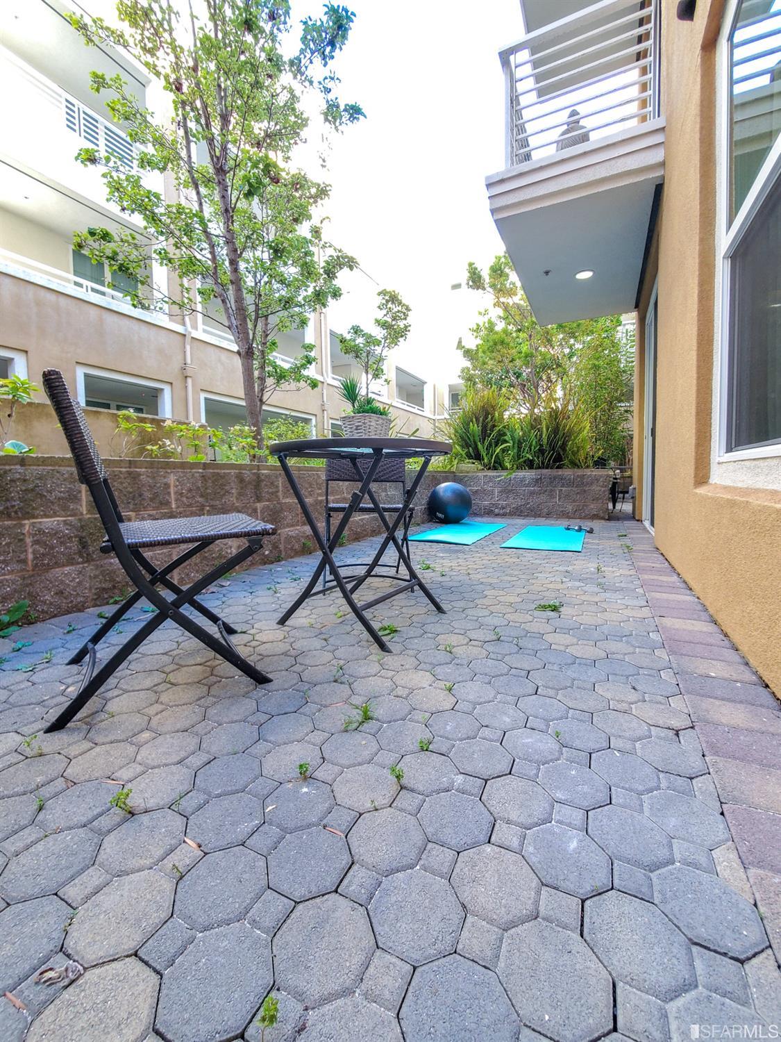 301 Crescent Court, Unit 3117 San Francisco, CA 94134 - Photo 20 of 34 a view of outdoor space yard and patio