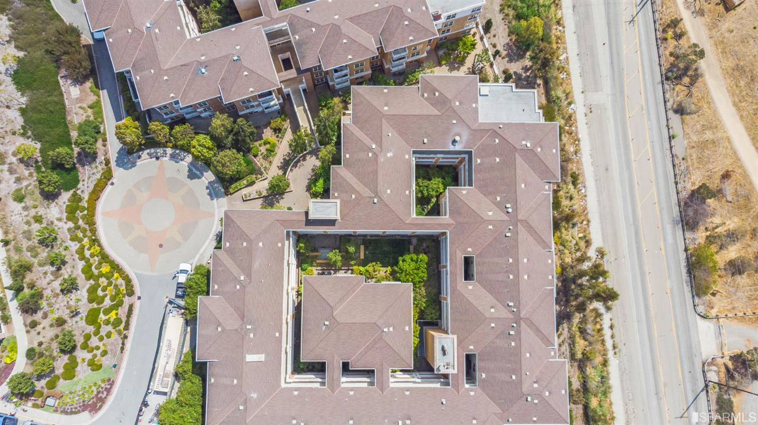 301 Crescent Court, Unit 3117 San Francisco, CA 94134 - Photo 28 of 34 an aerial view of a house with outdoor space