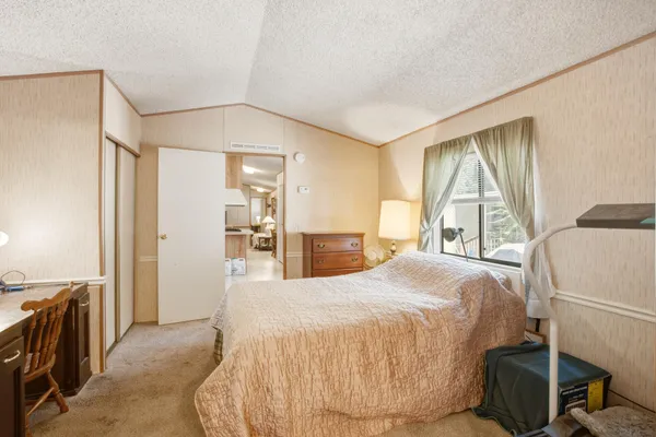 $49,900 | 2810 Bechelli Lane, Unit SPC D6, Redding, CA 96002