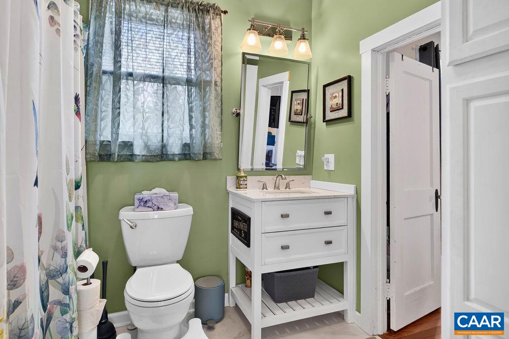1611 Barterbrook Road Staunton, VA 24401 - Photo 24 of 29 Gallery Image 24