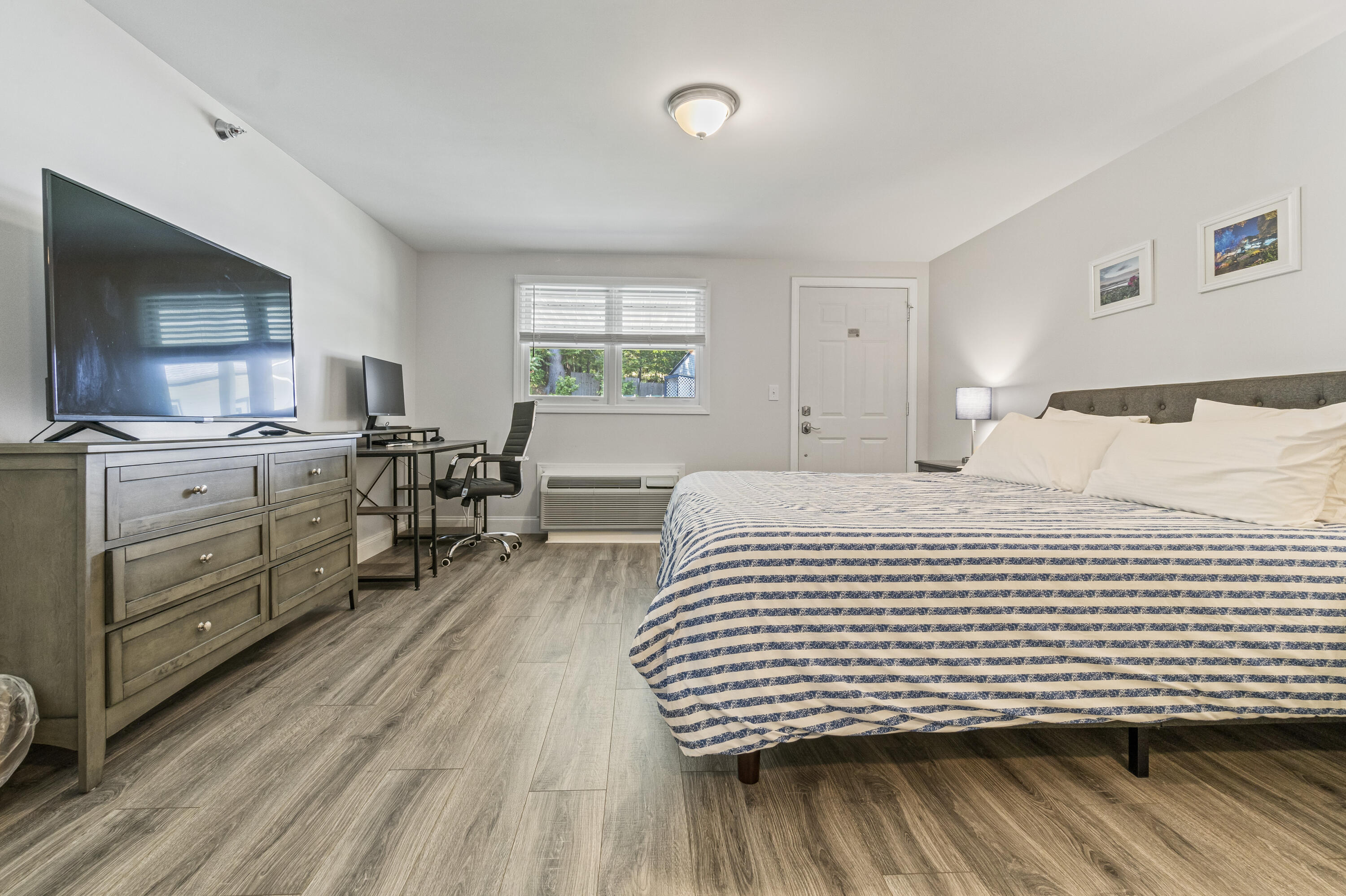 35 Main Street, Unit 25 Ogunquit, ME 03907 - Photo 30 of 41 Seafarer Photo 30