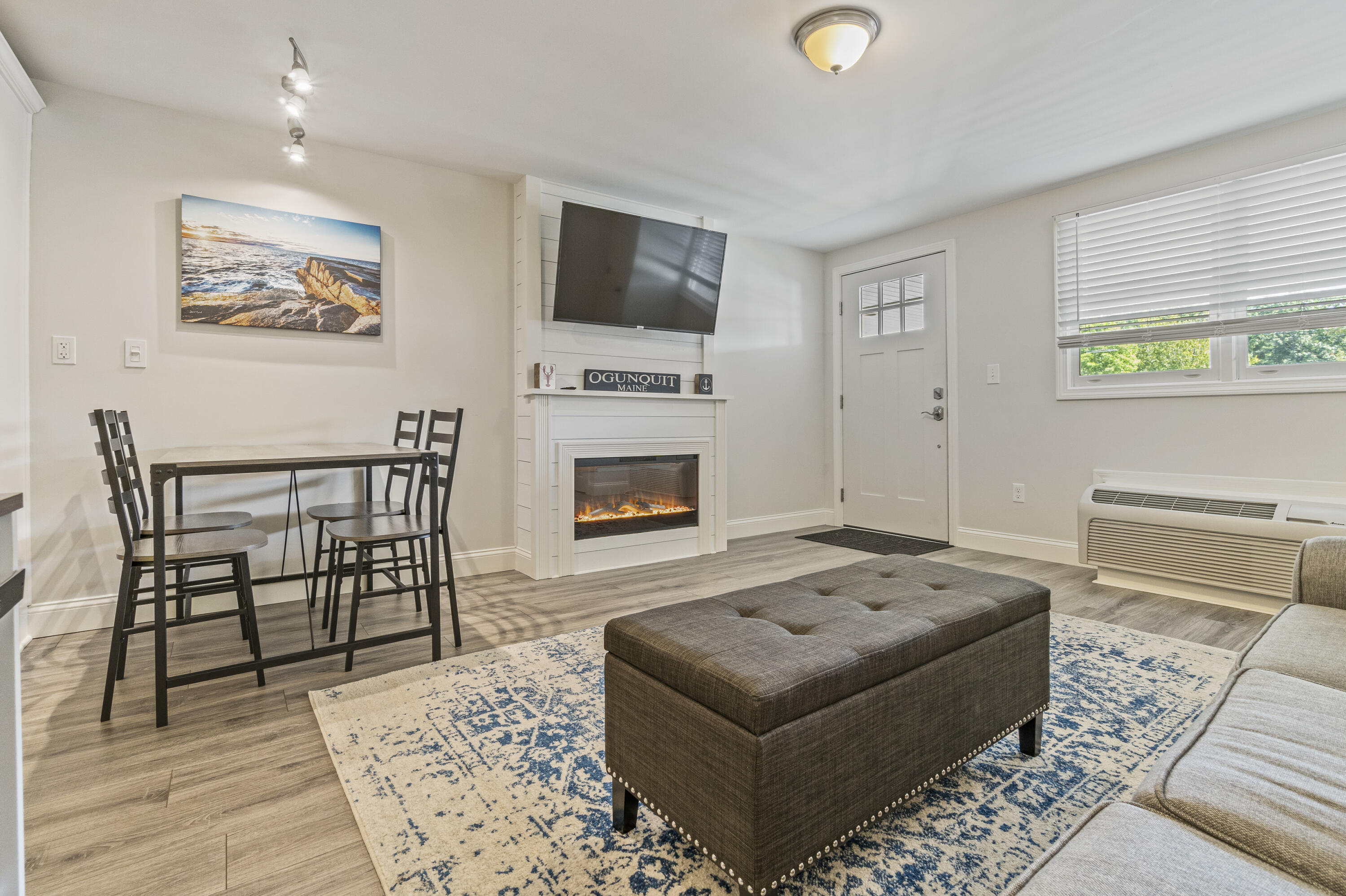 35 Main Street, Unit 25 Ogunquit, ME 03907 - Photo 7 of 41 Seafarer Photo 7