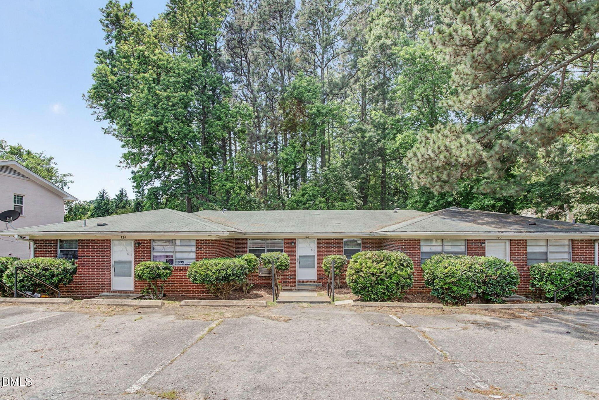 850 Athens Drive Raleigh, NC 27606 - Photo 4 of 32