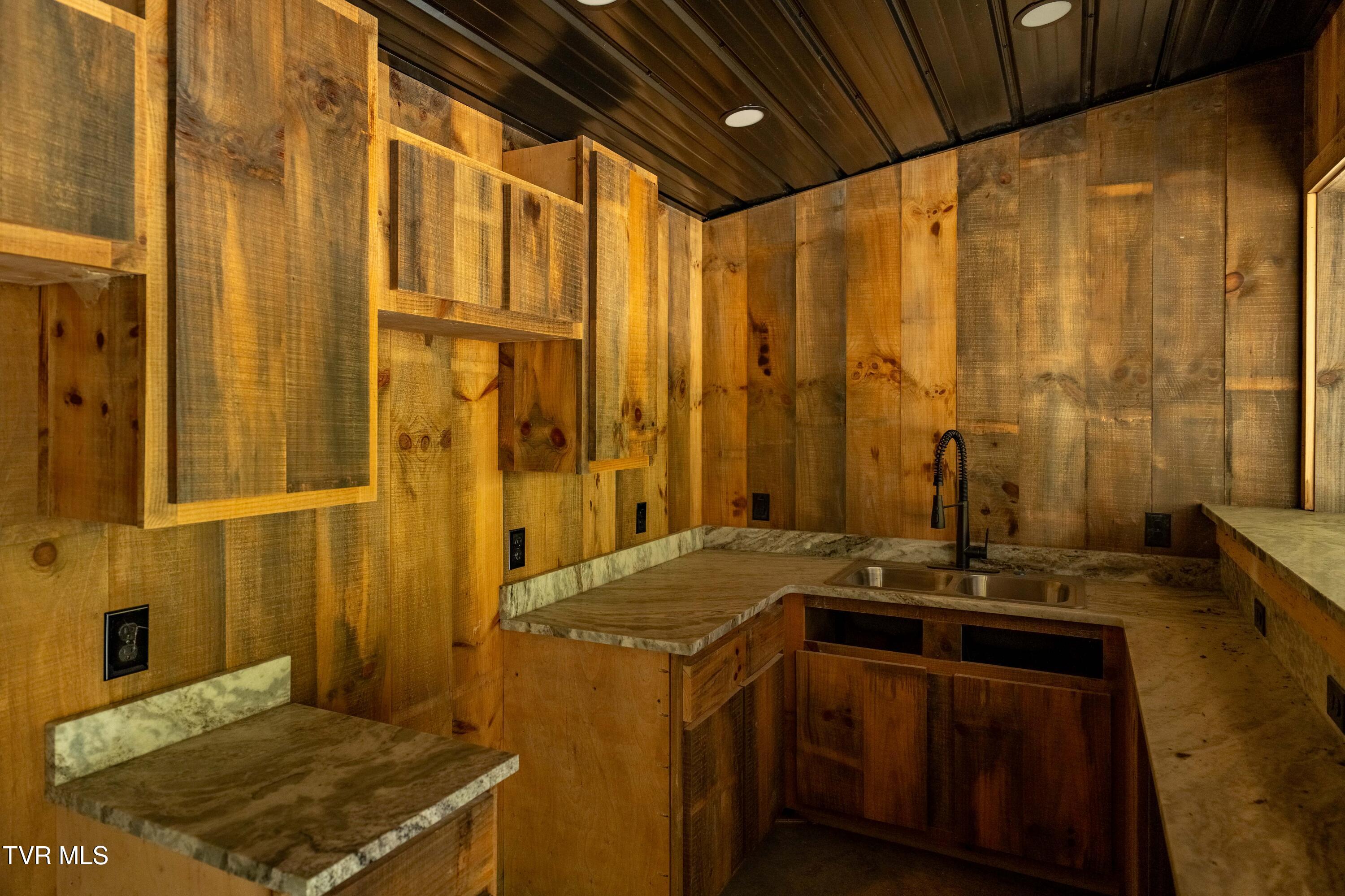 268 A Moreland Drive Butler, TN 37640 - Photo 33 of 65 268 Moreland Dr (37 of 65)