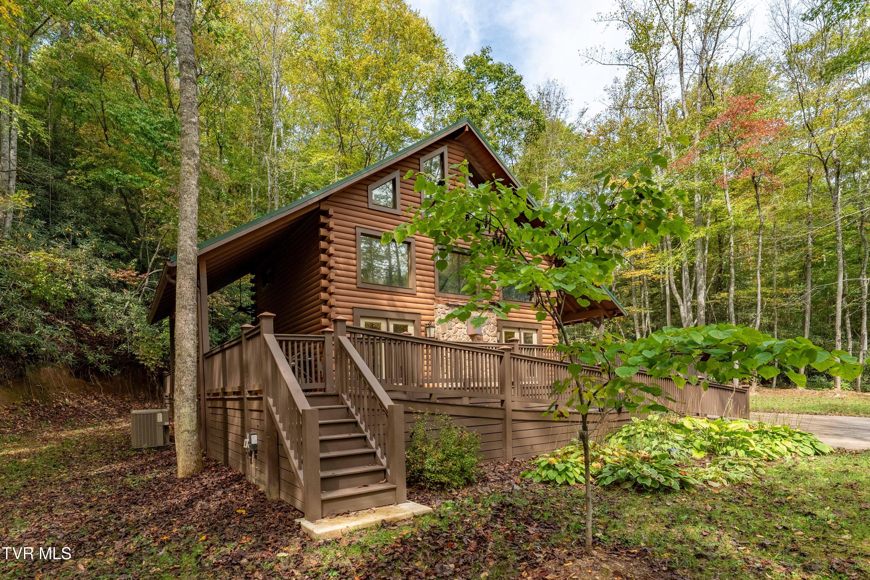 268 A Moreland Drive Butler, TN 37640 - Photo 43 of 65 268 Moreland Dr (4 of 65)