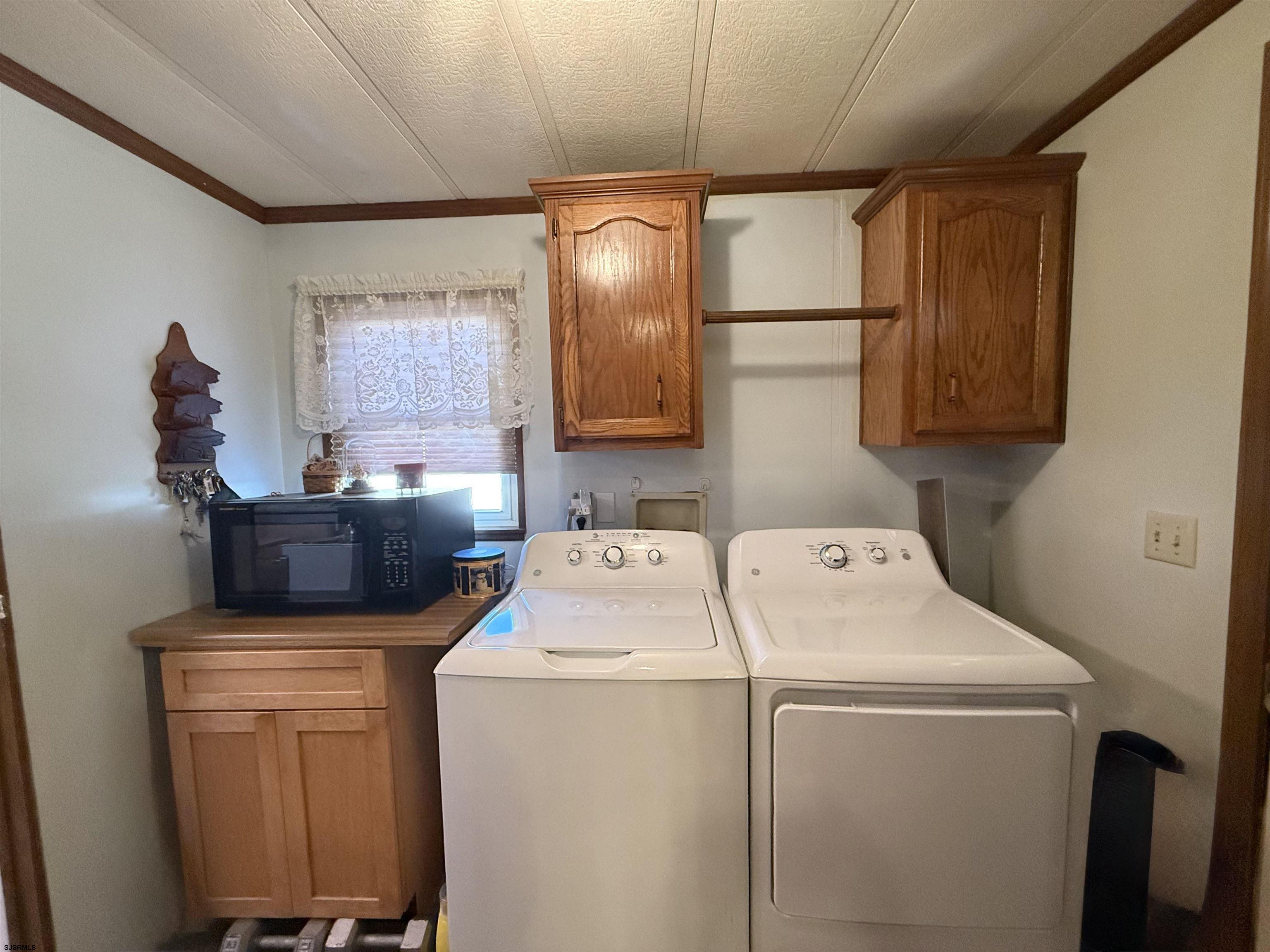 443 Priscilla Lane Buena, NJ 08310 - Photo 13 of 37 a utility room with dryer and washer