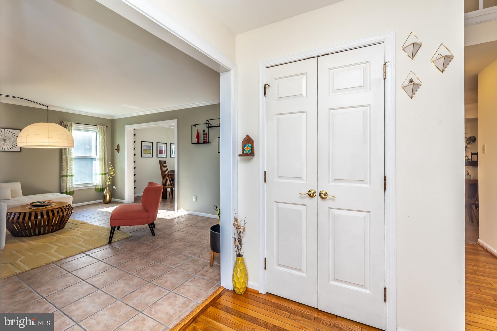 517 Summercroft Drive Exton, PA 19341 - Photo 2 of 46