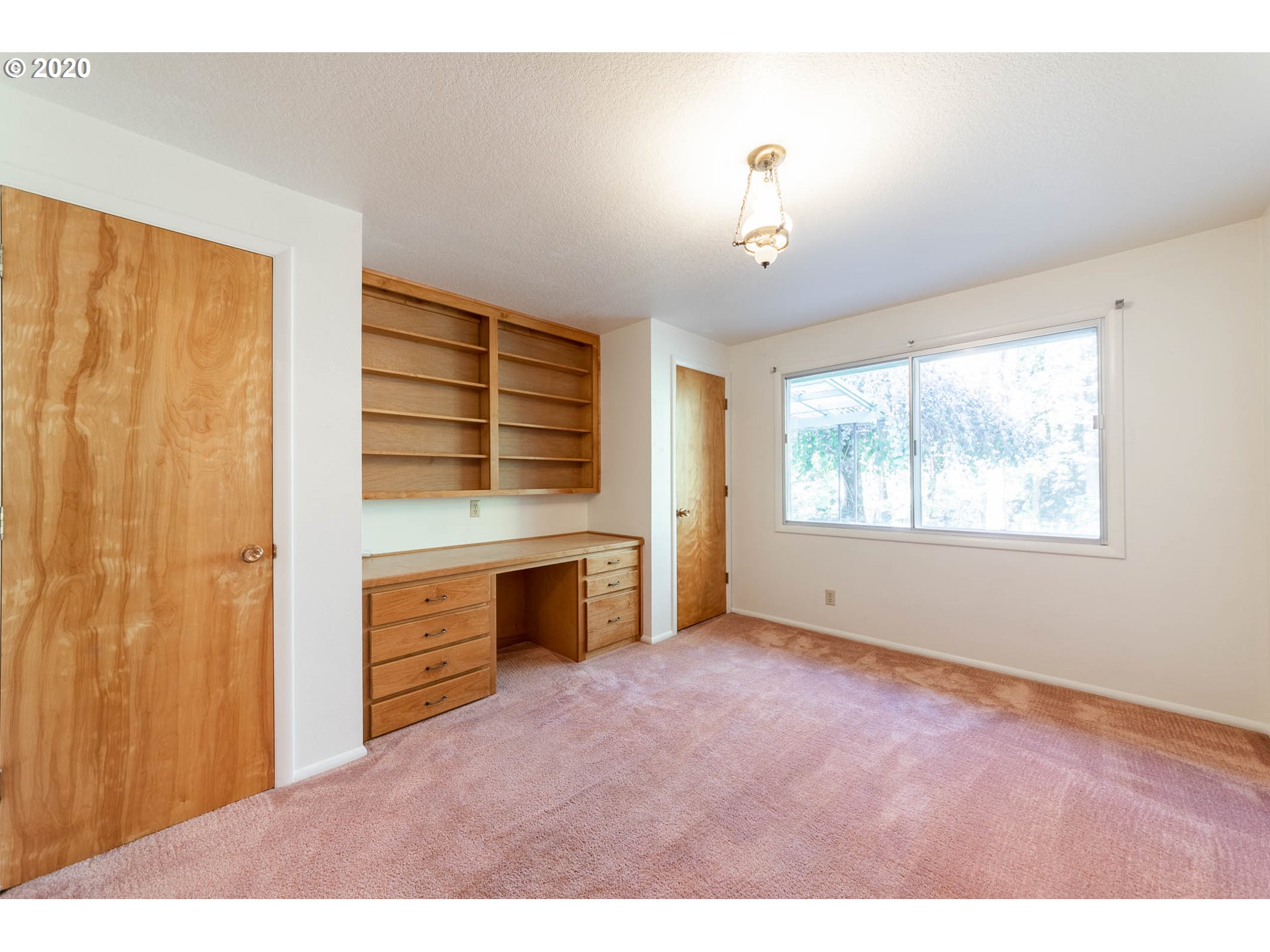 41003 Deerhorn Road Springfield, OR 97478 - Photo 14 of 31 Gallery Image 14
