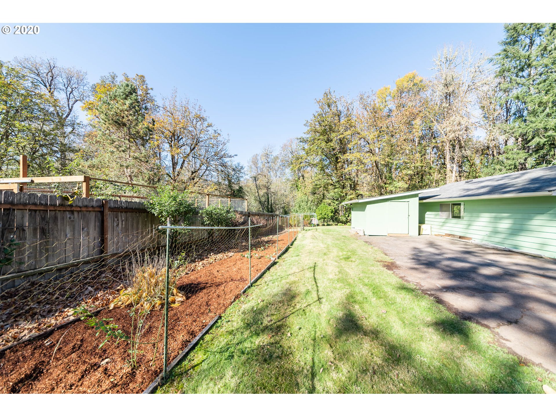 41003 Deerhorn Road Springfield, OR 97478 - Photo 24 of 31 Gallery Image 24